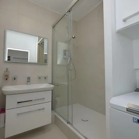 Elegant City Center Apartamento Bratislava